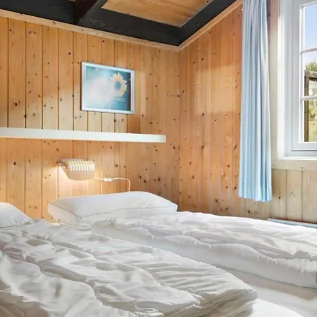 2504-romo-gl-skinnevej-12 Nyaraló *